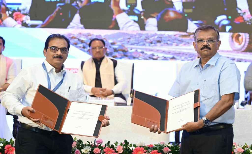 25 साल बाद बीजापुर के कुचनूर में फिर शुरू हुआ कोरंडम खनन,रोजगार और स्वरोजगार के नए अवसर